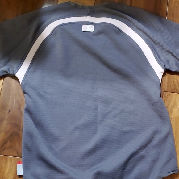 Sweatshirt - Picture 4 of 4